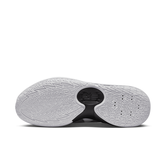 KYRIE LOW 5 EP Hoops Station