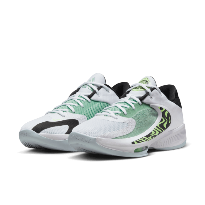 Zoom freak white 2025